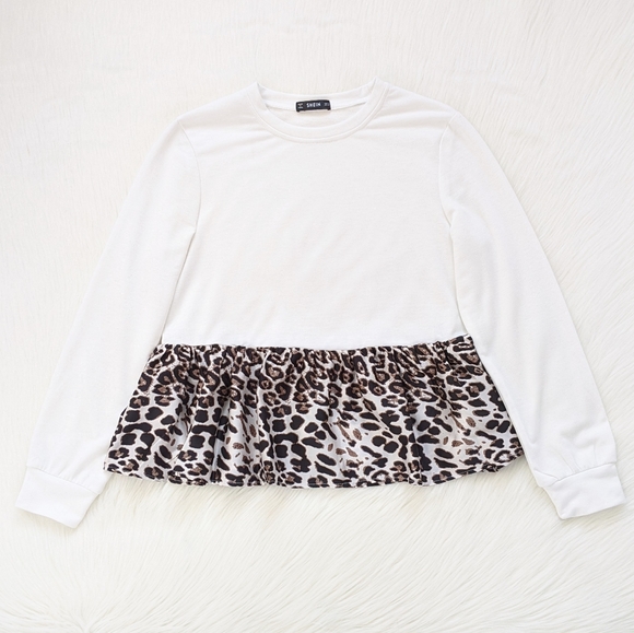 SHEIN Leopard Print Ruffle Hem Pullover Sweatshirt - Picture 8 of 10